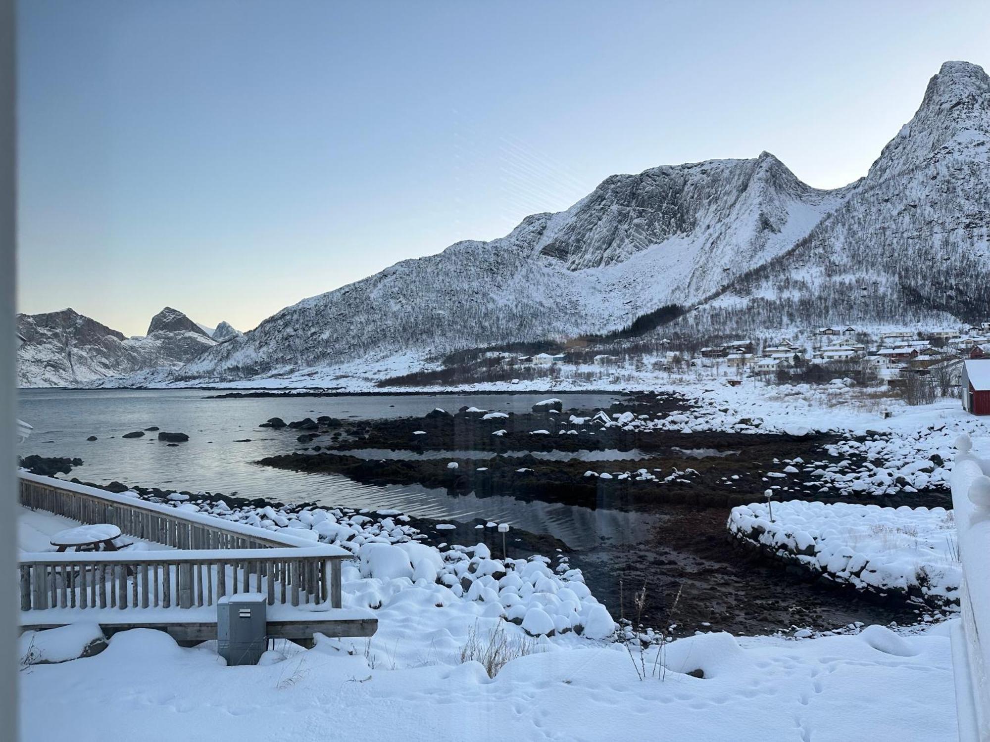 Mefjord Brygge Hotel Mefjordvaer ภายนอก รูปภาพ